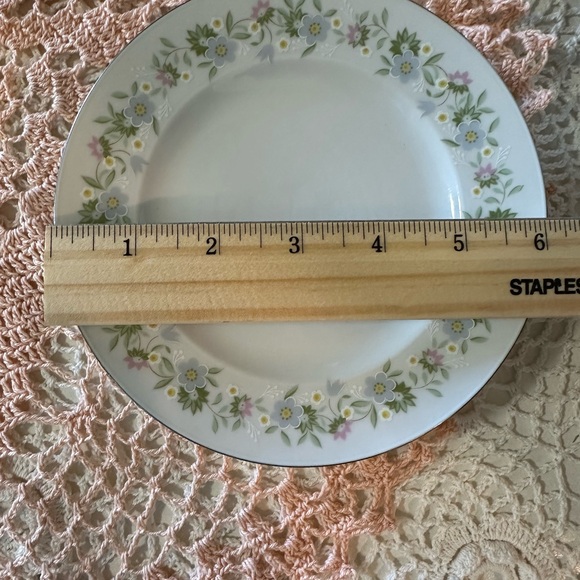 Vintage 6 inch bread plates, Set of 4, Johann Haviland, Forever Spring - Picture 3 of 8